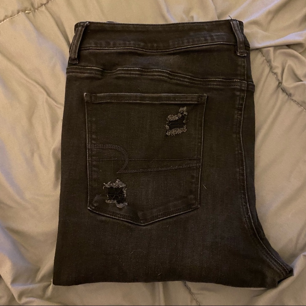 Like-New Without Tags Black Women’s American Eagle Hi-Rise Jeggings, Size 18L
